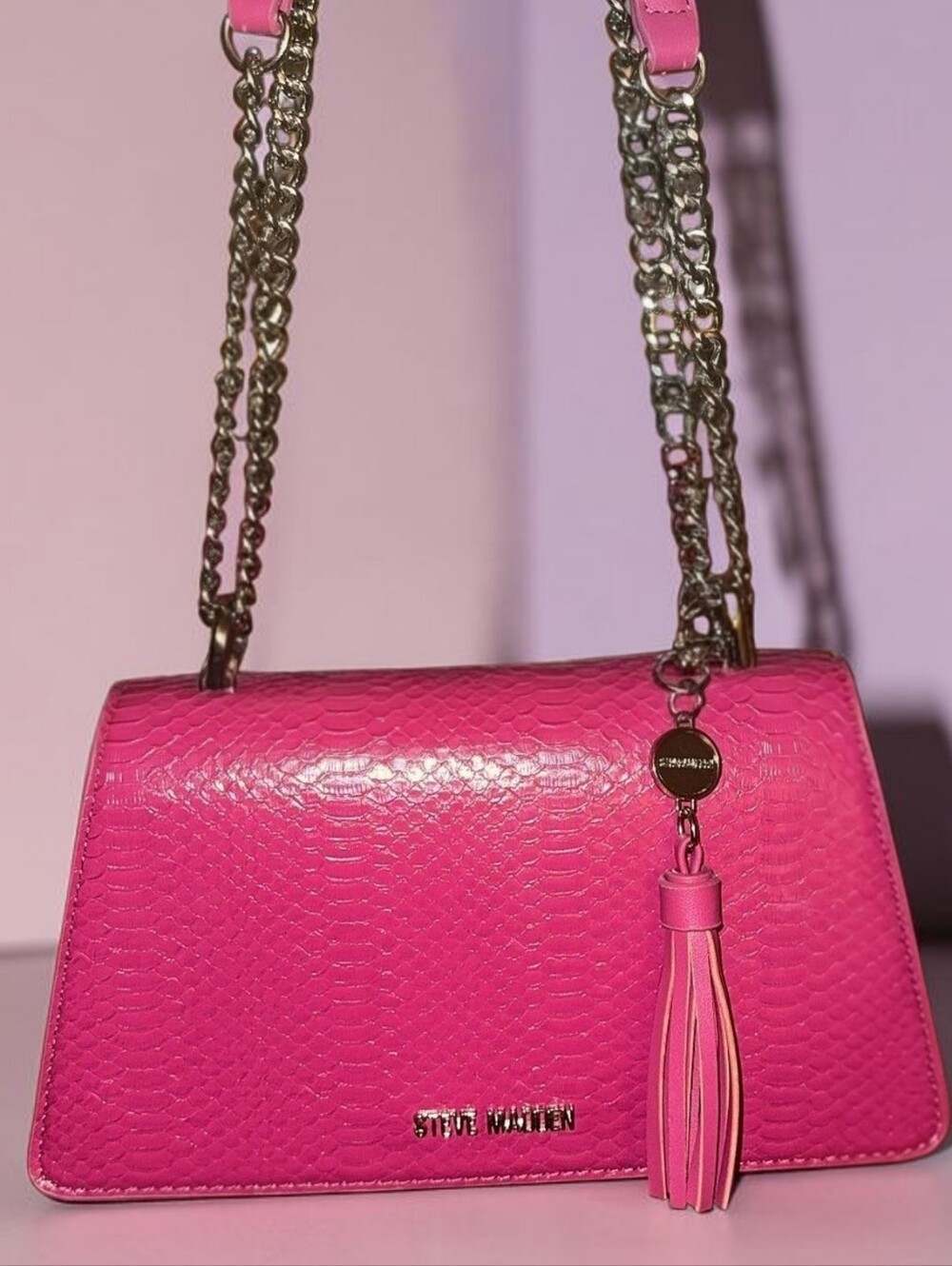 Steve Madden Balessa Hot Pink Crossbody/ Shoulder Bag With Chain Straps
